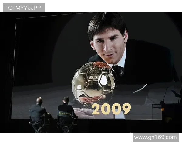 足球传奇：从青训到金球奖，球星背后的奋斗与荣耀之路