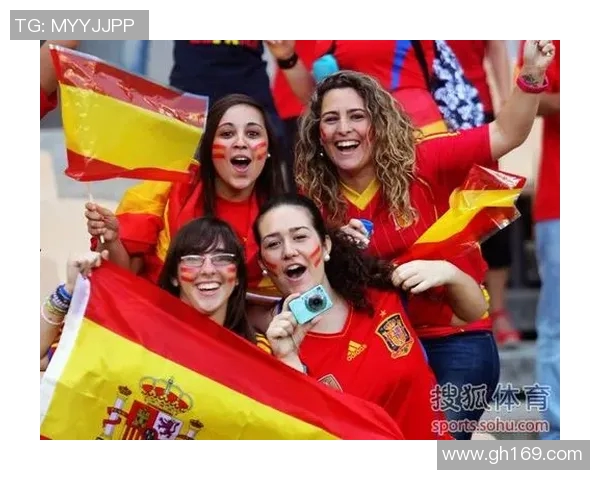 足球星逗比女生：笑容照亮球场