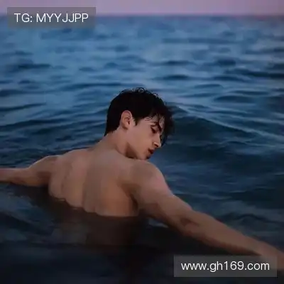 甄歌寒