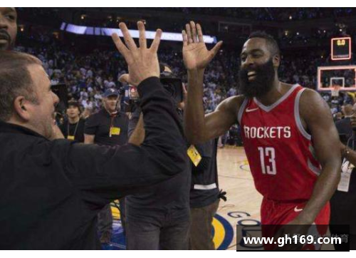 NBA火箭队全新球衣大揭秘：时尚设计与球队传承完美融合